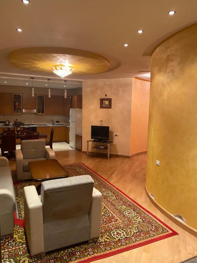 فيلا House Abel تساجكادزور المظهر الخارجي الصورة