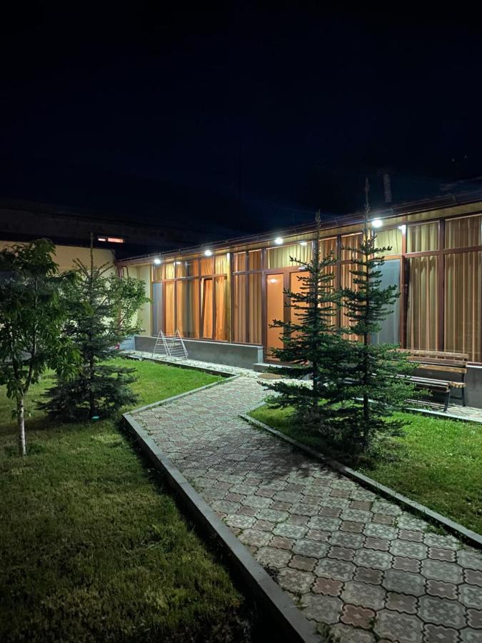 فيلا House Abel تساجكادزور المظهر الخارجي الصورة